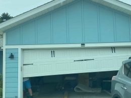Emergency Garage Door Repair For Garage Door Off Track in Panama City Beach